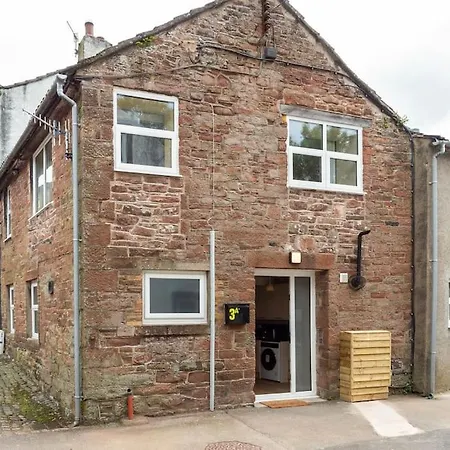 Milo's Place Is A From Apartamento Egremont (Cumbria)